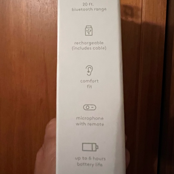 Wireless earbuds - Picture 2 of 2